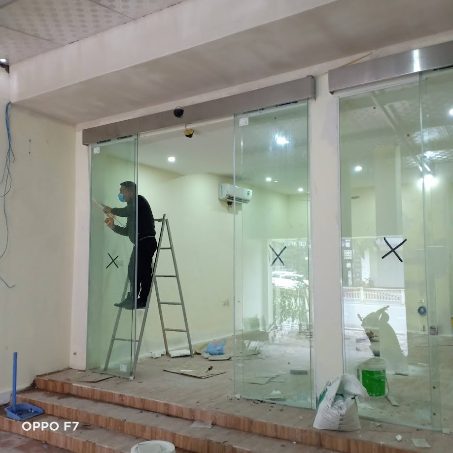 Cửa trượt tự động hai cánh&nbsp;